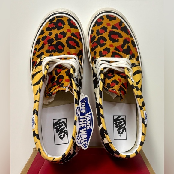 Vans Chukka 49 DX Animal Multiprint Sneakers - Picture 4 of 6